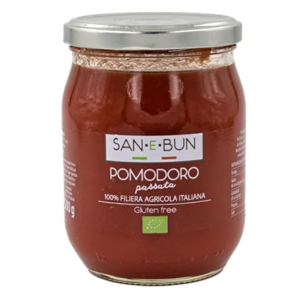 Passata pomidorowa w szklanym słoiku