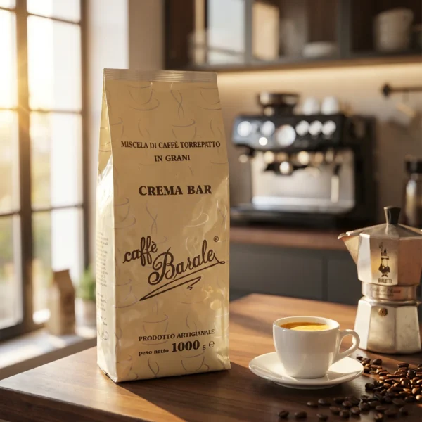 Włoska kawa Crema Bar Caffè Barale 1kg na blacie kuchennym z espresso i kawiarką Bialetti